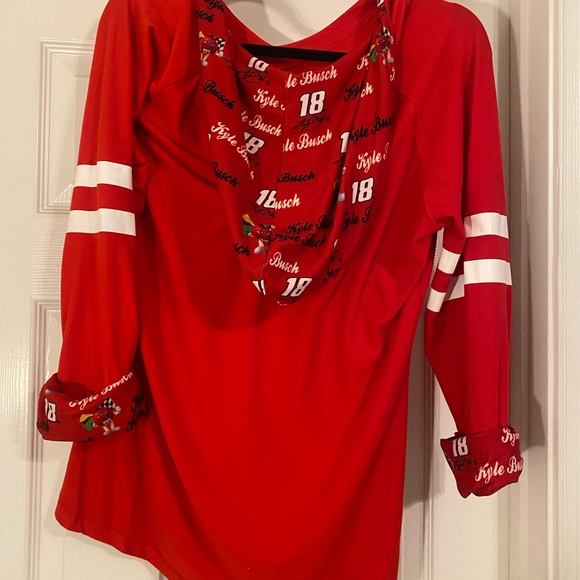 NASCAR Kyle Busch M&M 18 racing shirt - Picture 3 of 3